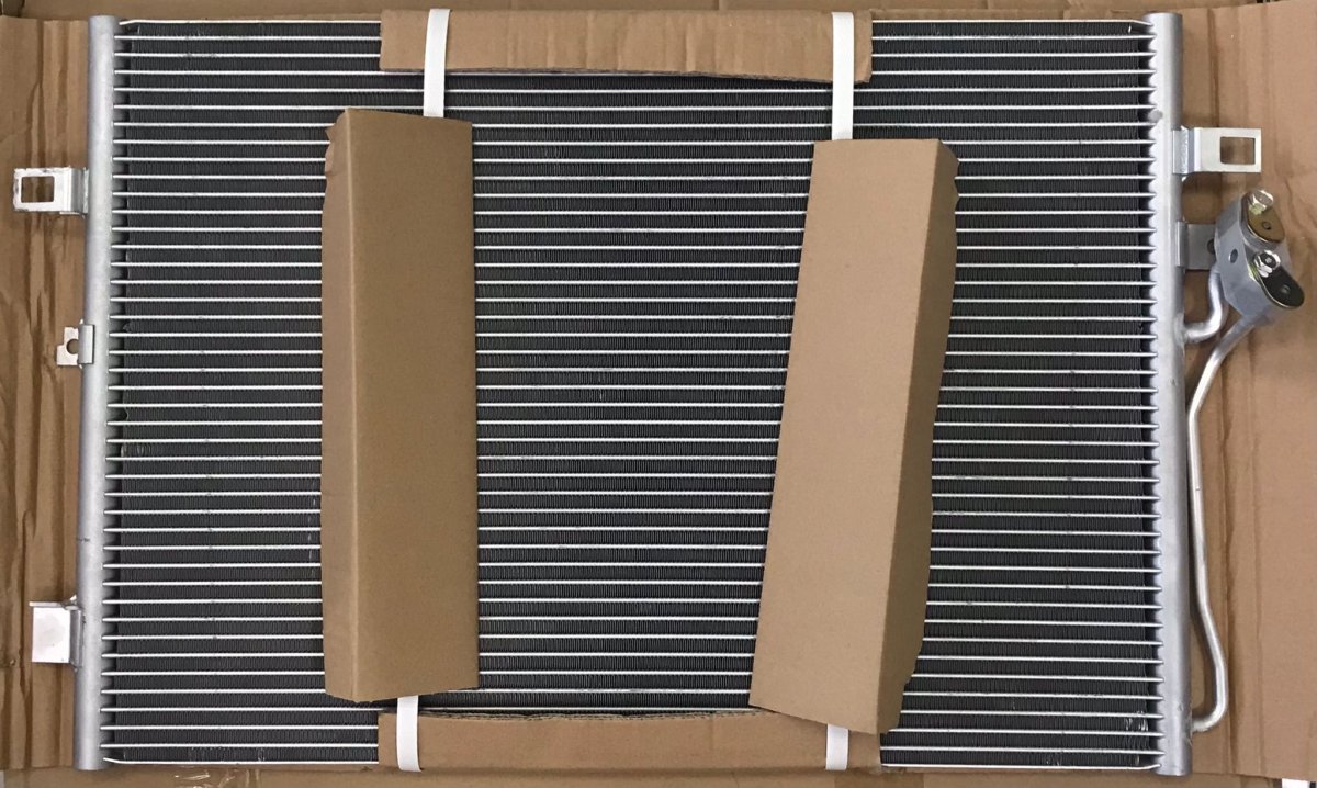 861072 FİAT FREEMONT OTOMATİK VİTES CONDANSER