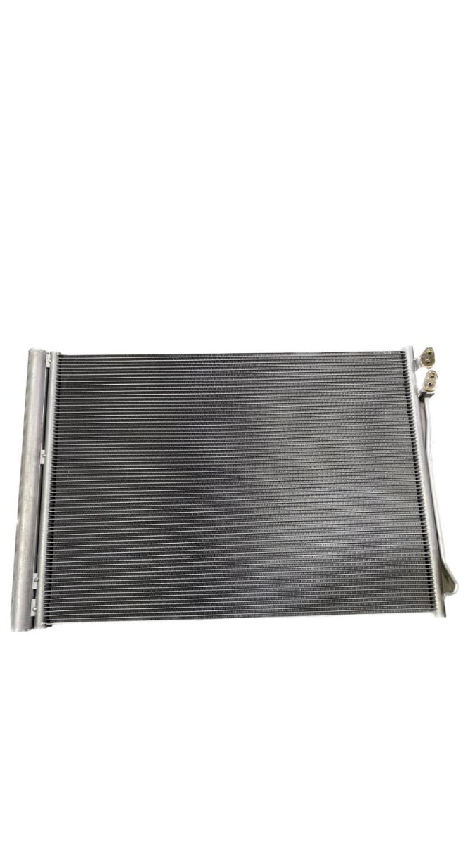 86734 BMW 740 525 520 CONDANSER