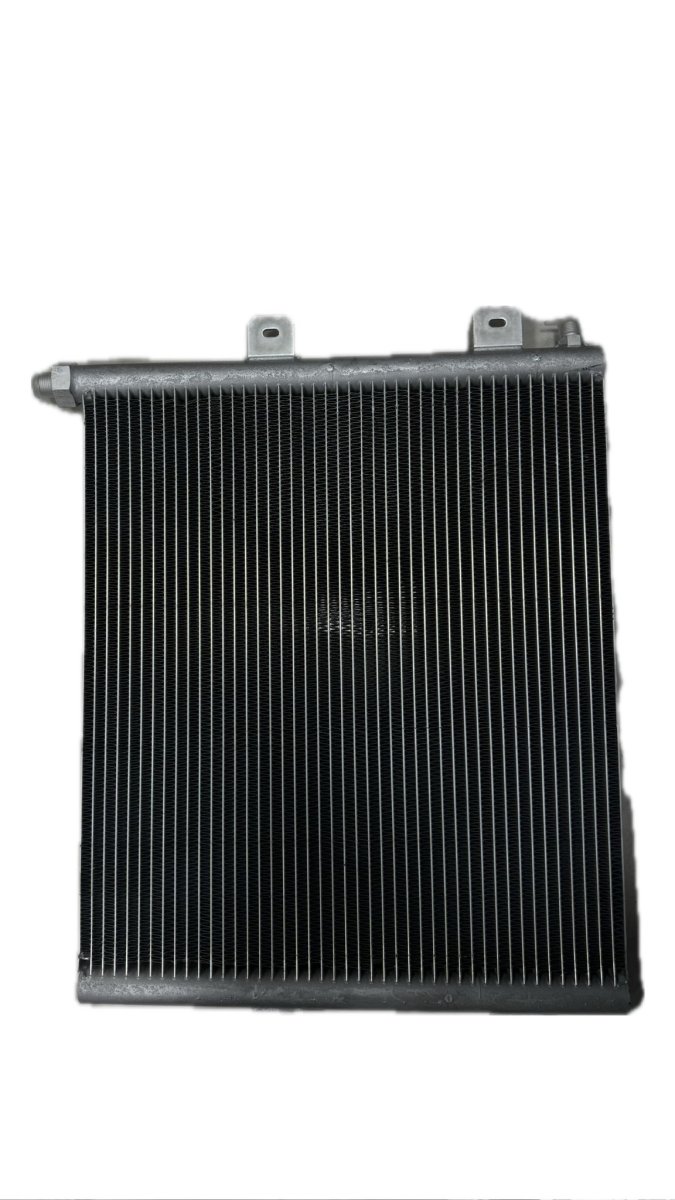 CX-A0075Y-26 MST PALETLİ EXCAVATÖR CONDANSER